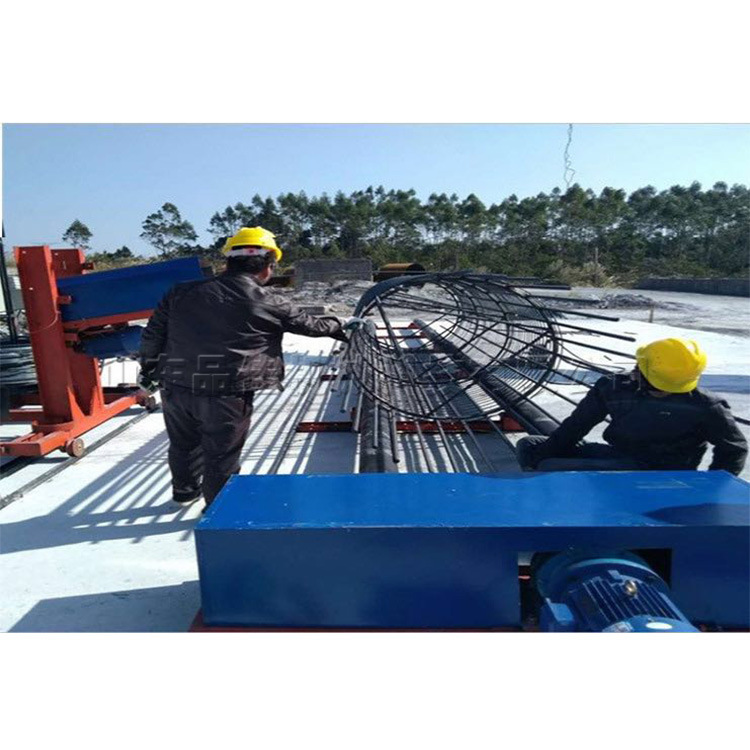 钢筋笼滚焊机 建筑行业圆形钢筋笼绕筋设备 半自动钢筋笼绕筋机