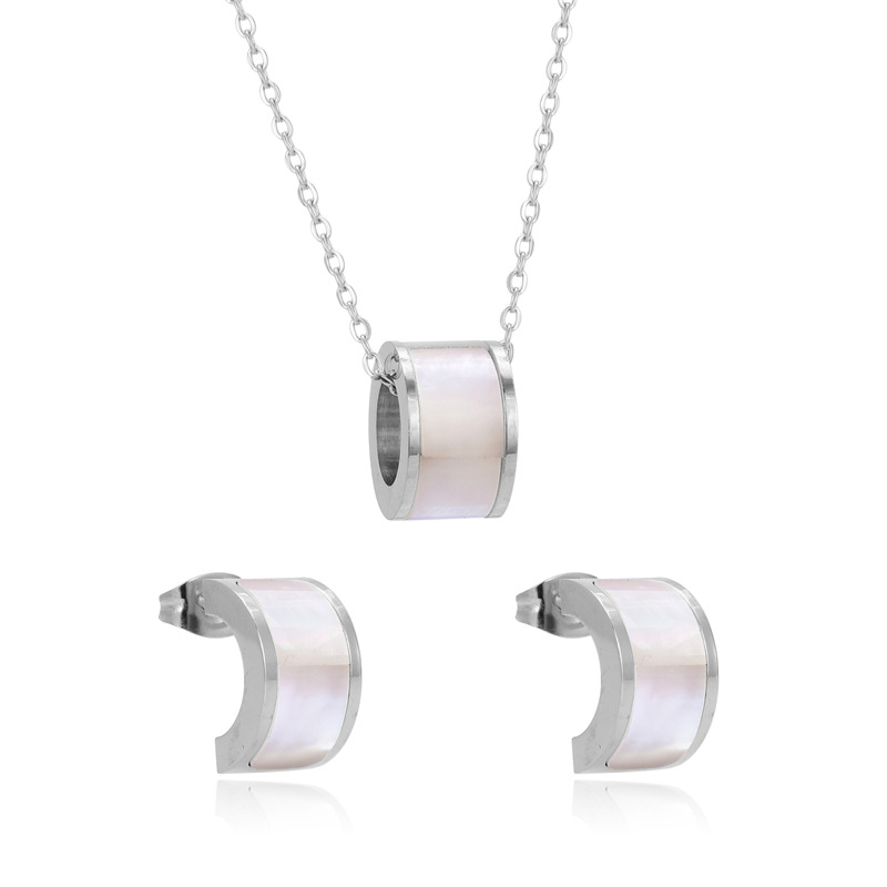 Großhandel Elegant Französische Art C-form Rostfreier Stahl Inlay Hülse Ohrringe Halskette display picture 1