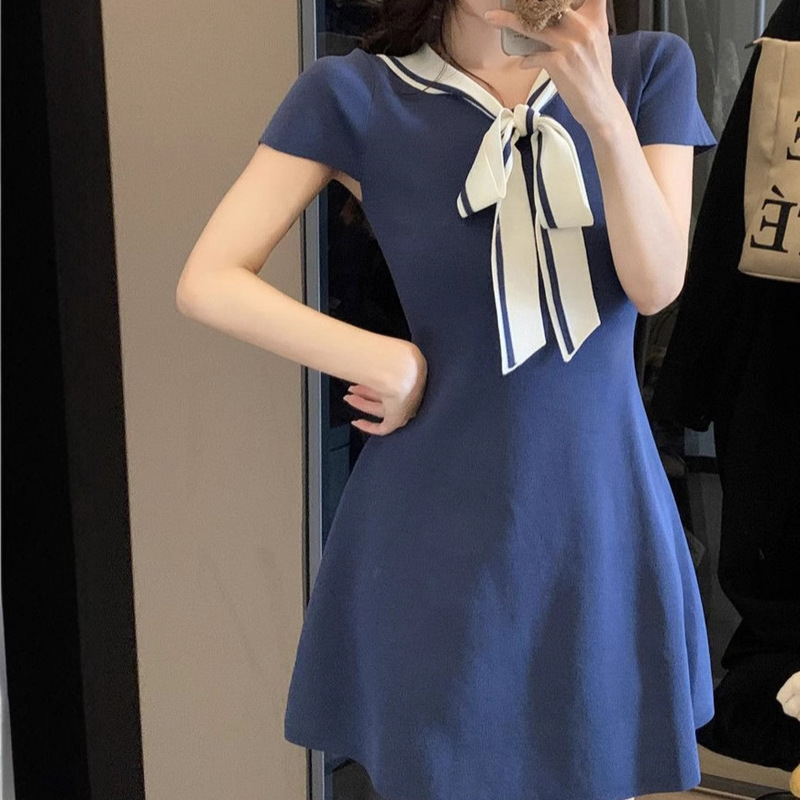 Retro Preppy Style Knitted Dress for Women in Summer, Sweet Sexy Navy Collar Waist Slimming Look A-Line Hip-Hugging Short Skirt