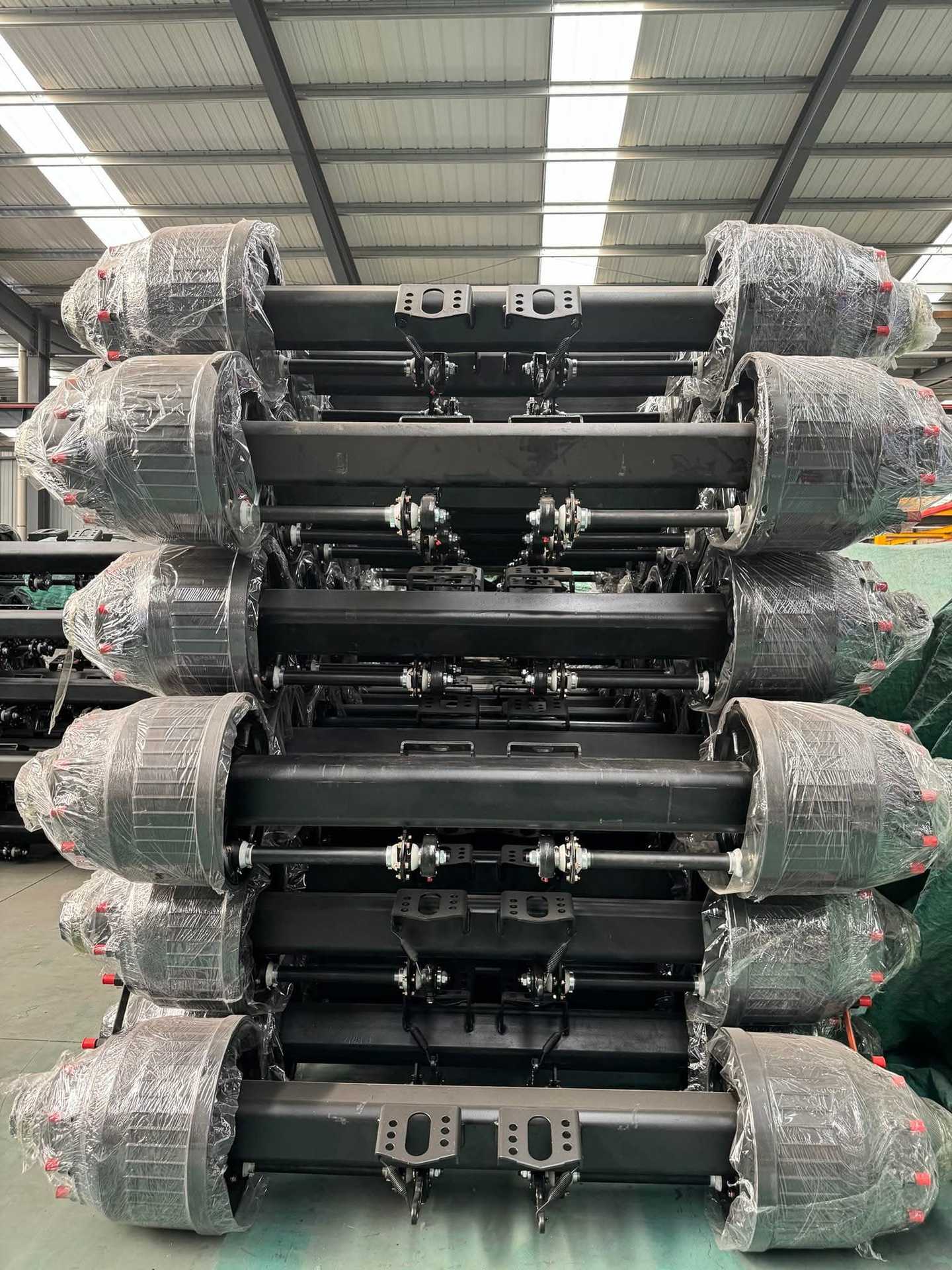 Manufacturer Produces and Supplies 12T14T16T Trailer Axles, American and German Style Axles, Semi-Trailer Axle Assemblies