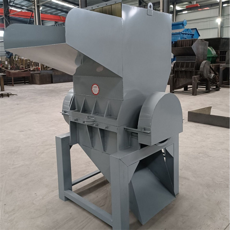 PE塑料瓶滴灌袋破碎机 废旧PVC黑水果筐碎粒机塑料制品蓝桶粉碎机