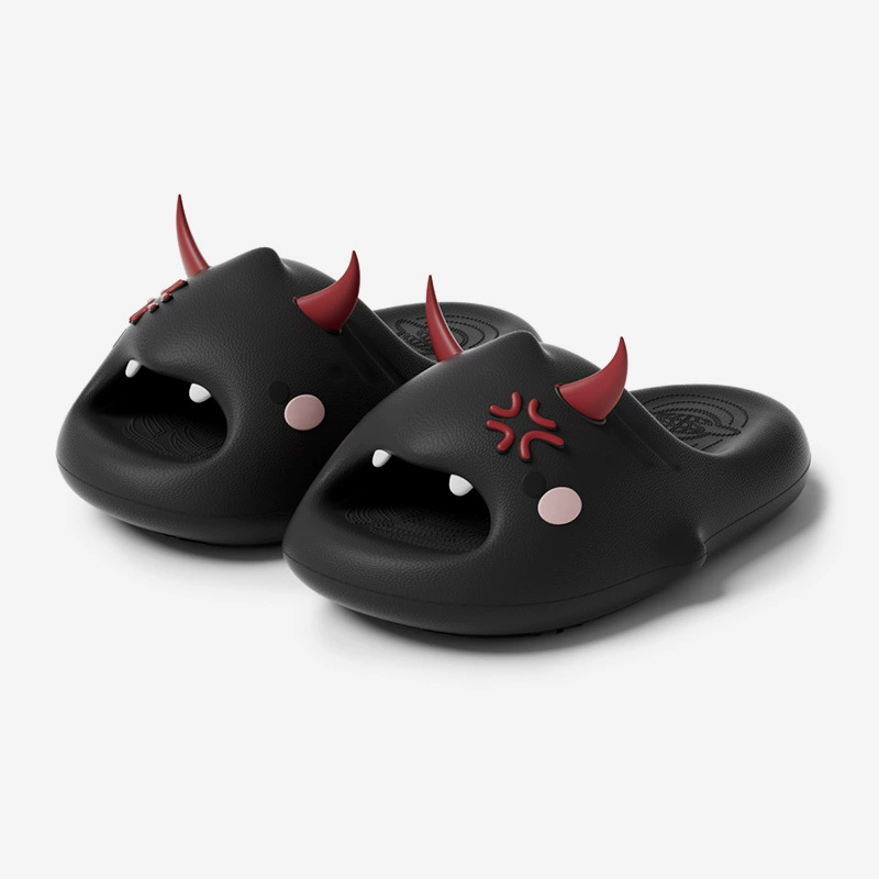 Мультяшные тапочки-«демоники» для женщин, летние сандалии-«акулы» нового стиля 2025 года, домашние тапочки для пар, мужская обувь для улицы.