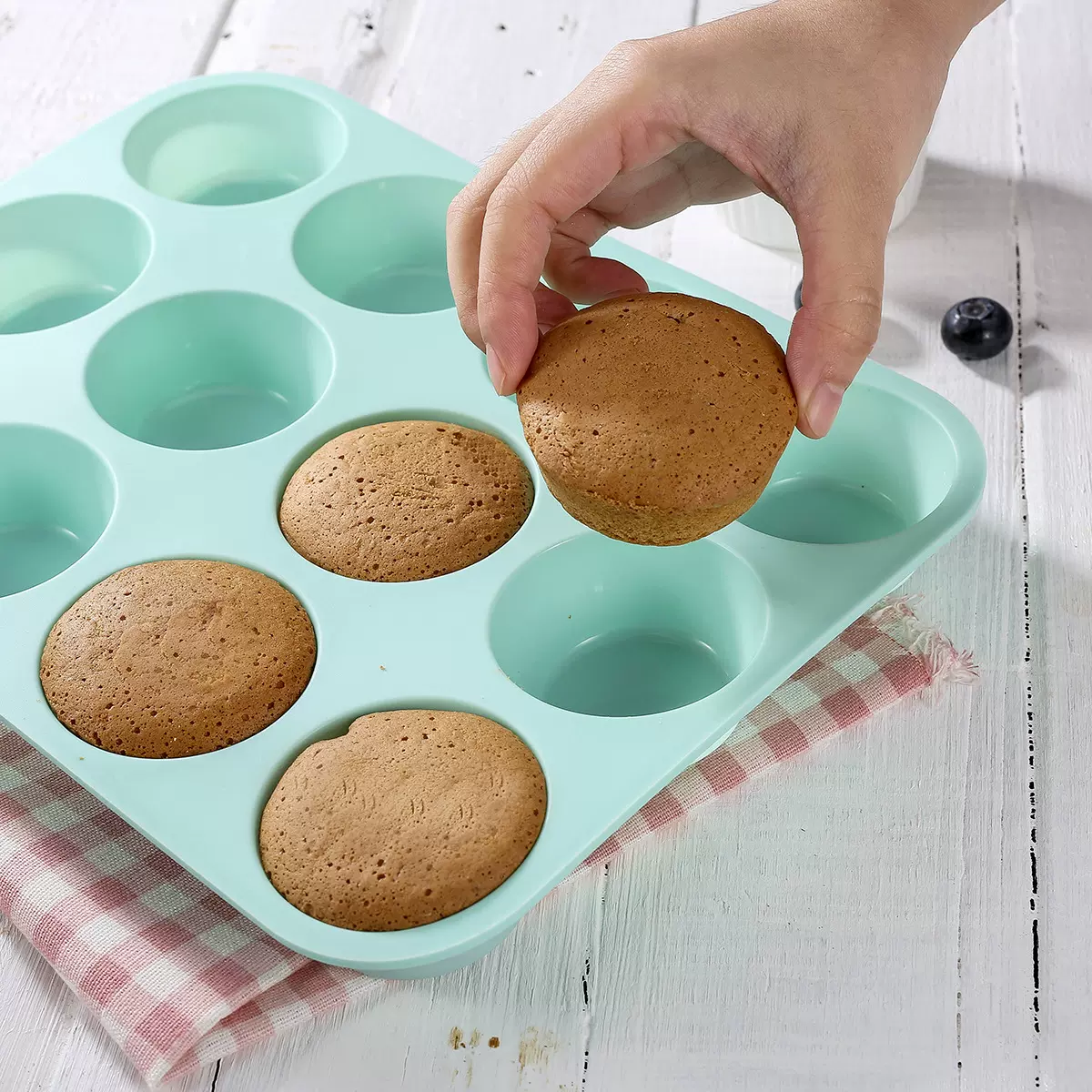 轩隽长方形硅胶北欧绿色食品级硅胶12连蛋糕松饼模具现货支持代发