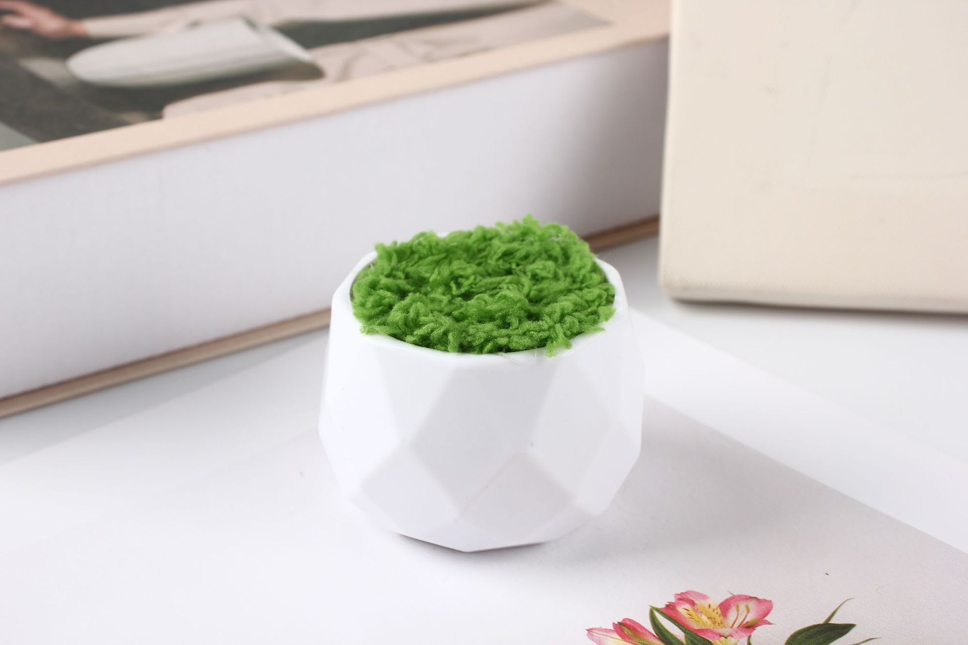 4.6cm * 5.7cm cuenca de diamantes + espuma + línea de césped