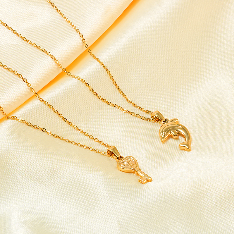 Brand agile small necklace for keys