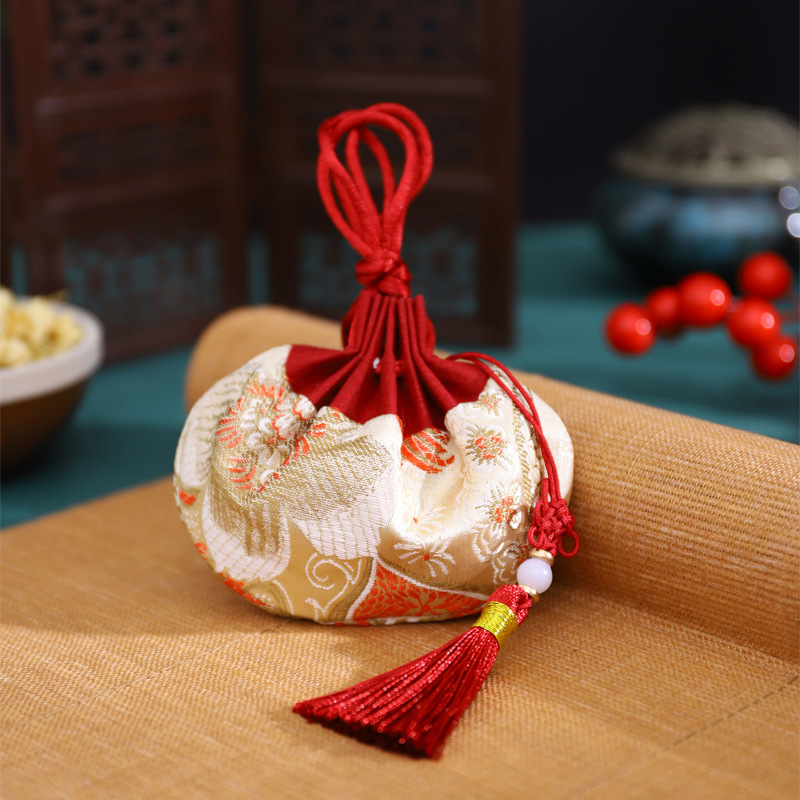Dragon Boat Festival bolsita estilo antiguo bolsa de loto accesorios Hanfu adornos bolsa vacía embalaje Halter portátil coche colgando aromaterapia repelente de mosquitos