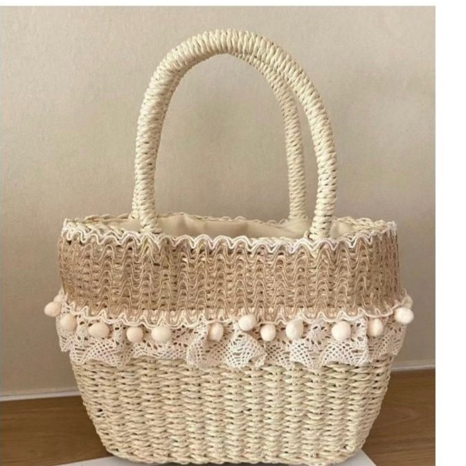 Women's Medium Straw Solid Color Vacation Beach Weave Lace String Straw Bag display picture 4