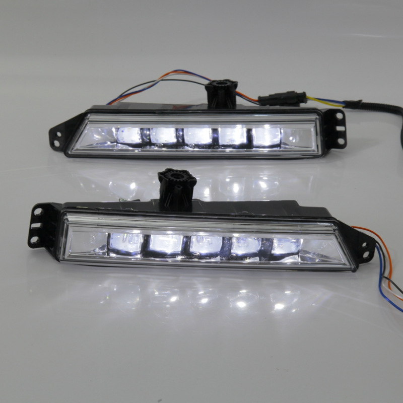 Adecuado para Honda 22-23 Yizhi HRV/HR-V especial luz diurna modificada luz antiniebla delantera Luz de marcha