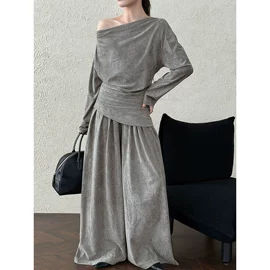 连衣裙;女式衬衫;时尚休闲套装