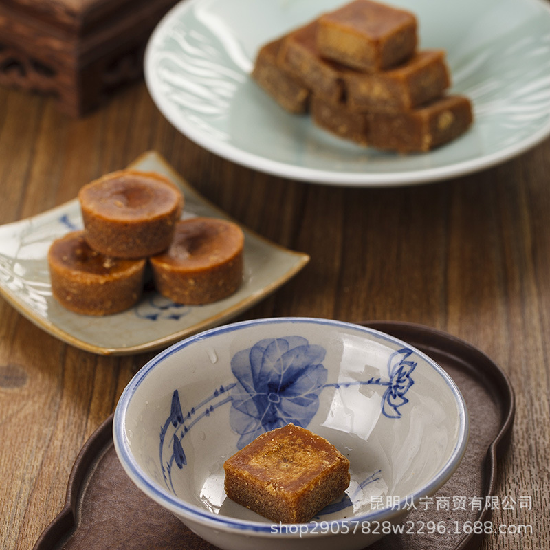 Yunnan Brown Sugar Cube Traditional Handcrafted Cane Sugar Individually Wrapped 500g quality and texture