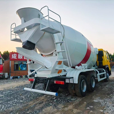 Export of HOWO concrete mixer Betonqarışdıran maşınlar