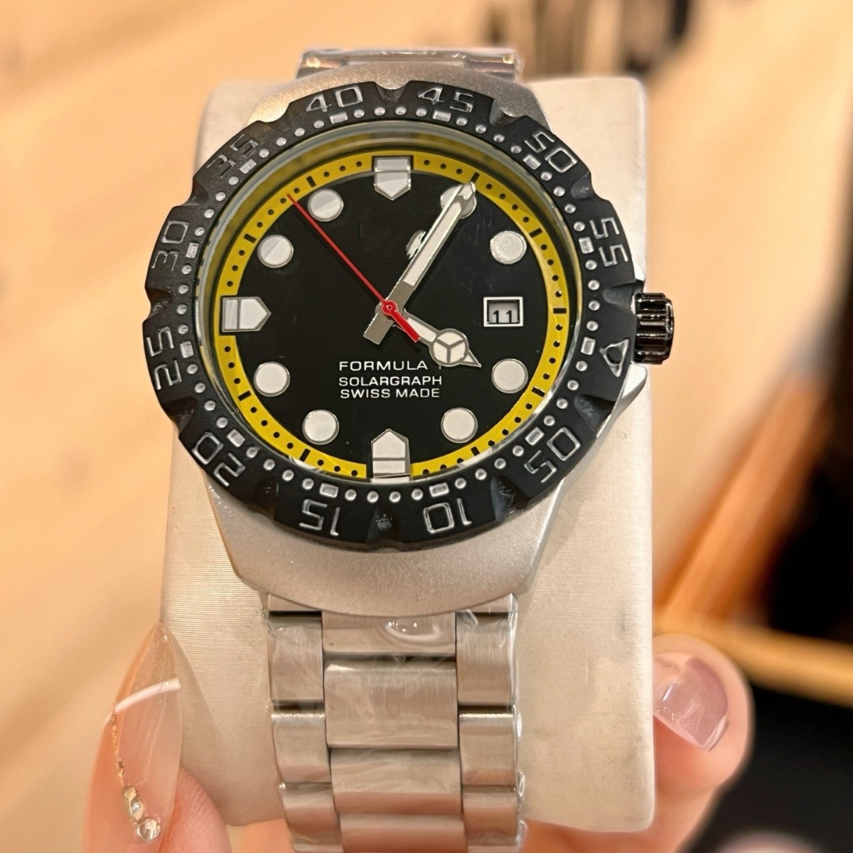 New Men's Watch Equipped with Quartz Original Movement 316 Fine Steel Butterfly Buckle Strap Men's Quartz Watch