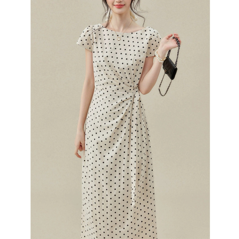 Ouyang Xi's "Bobo Tea Long Dress" Polka Dot Round Neck Short-Sleeve Dress for Women, Waist-Cinching Slim Fit Summer A-Line Long Dress Ouyang Xi's "Bobo Tea Long Dress" Polka Dot Round Neck Short-Sleeve Dress for Women, Waist-Cinching Slim Fit Summer A-Line Long Dress