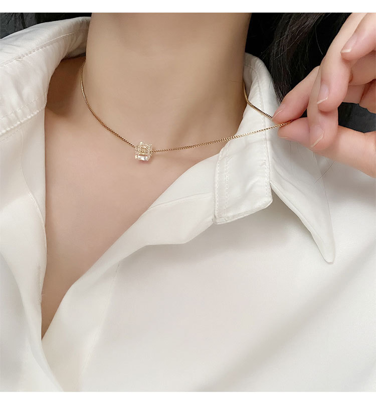 Necklace Classification Titanium Steel Chain Material 18K Gold, Gold Plating, Silver Plated Plating Color Fashion Geometric Plating Glass Titanium Steel Necklace