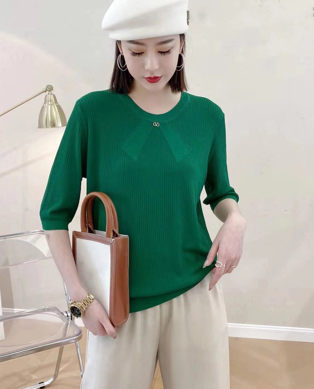 妈妈装2022春夏季宽松显瘦圆领针织衫女中袖上衣洋气薄款打底小衫|ms