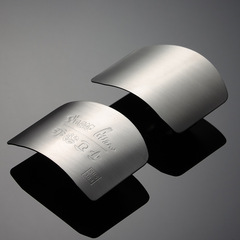 Eern 304 Stainless Steel Finger Guardian Vegetable Chopping Hand Protector Finger Guard Kitchen Gadget Cutting Board Gift