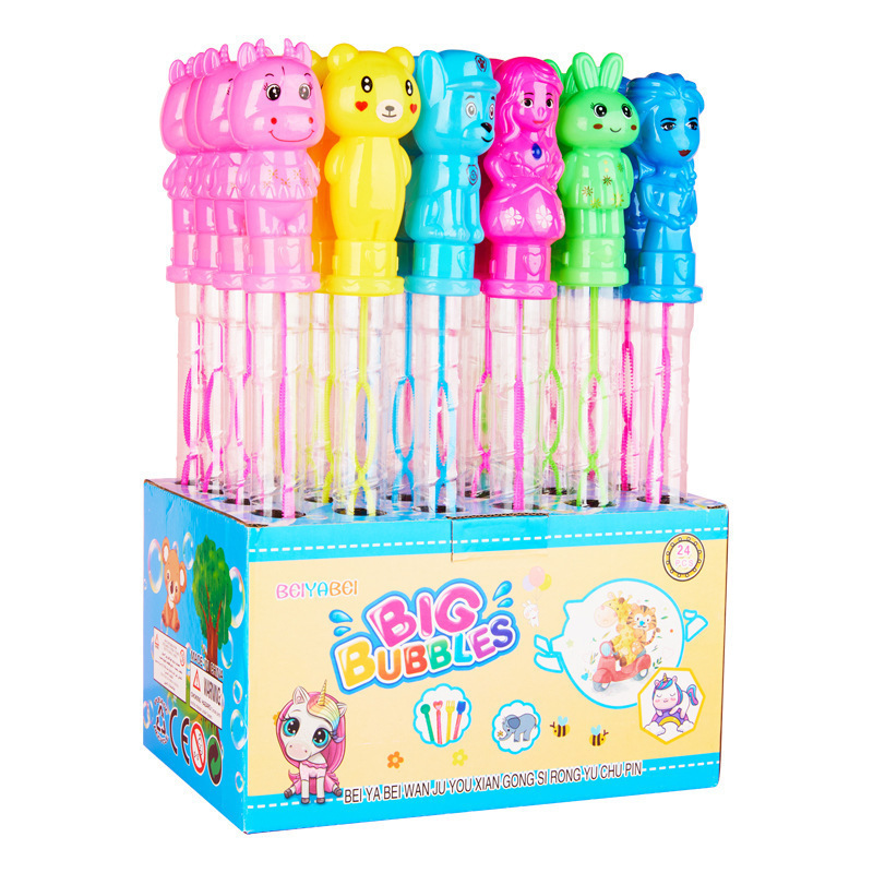 Los puestos del mercado nocturno de Yiwu empujan pequeños productos básicos, los puestos circulares, los regalos para niños de celebridades de Internet, los juguetes luminosos