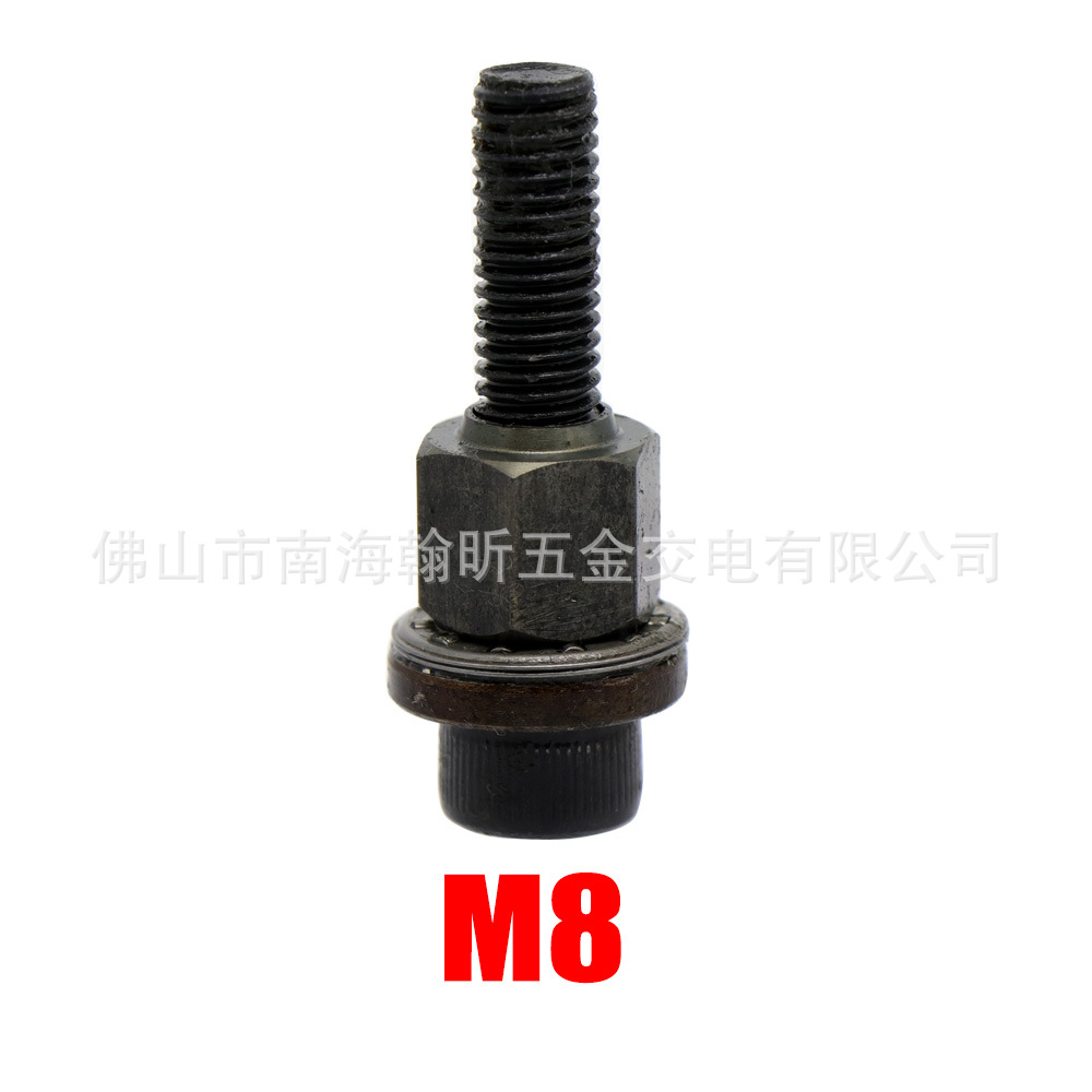 M8