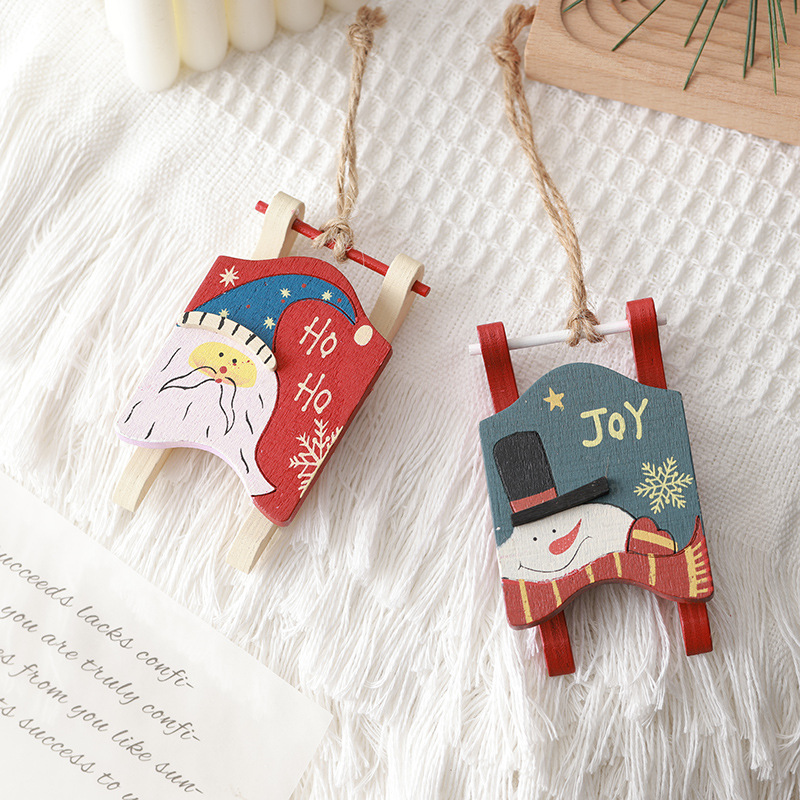 Buscando madera transfronteriza nueva decoración navideña trineo viejo muñeco de nieve colgante árbol de Navidad colgante retro props