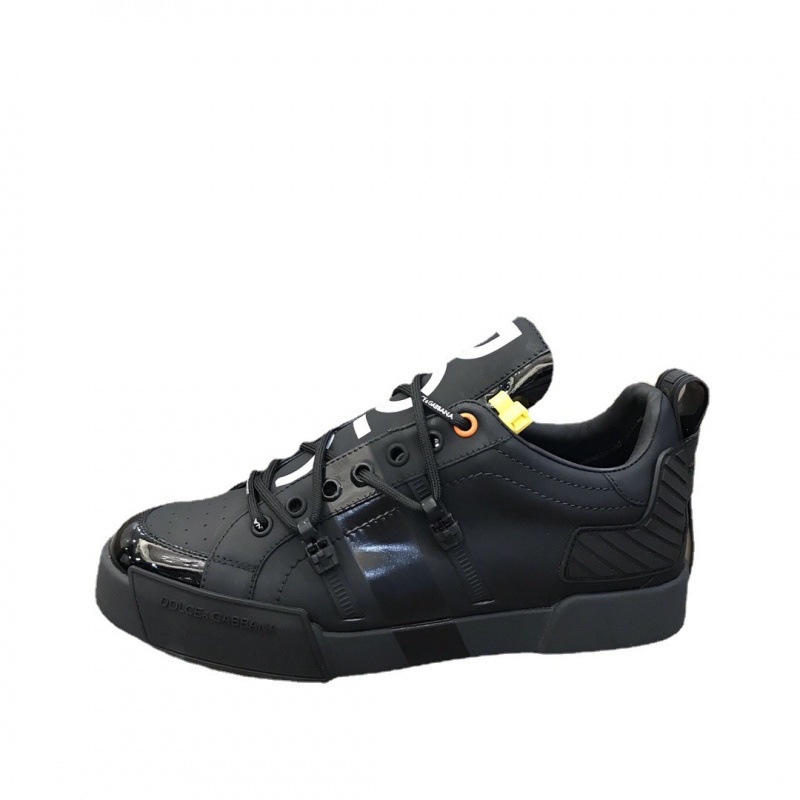 2025 DG nuevo comercio exterior al por mayor coreano popularidad en línea primavera y otoño zapatos deportivos casuales zapatos de cuero pequeños zapatos blancos para hombres