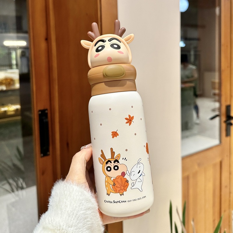 クレヨンしんちゃん共同ブランドストロー魔法瓶カップ、高見えする子供用ウォーターカップ、男の子と女の子の水筒、学校に通う学生専用|undefined