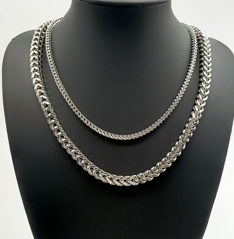 Stainless front and back necklaces, fashionable thick stripes, domineering trends, fish scale chains, titanium steel_voghion.com