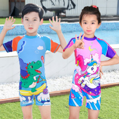 Children's swimwear for boys and girls, one-piece swimsuit for babies, toddlers, and young children, cartoon-style quick-drying hot spring swimsuit
