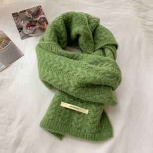 Avocado green wool knitted wool scarf women's autumn and winter Korean style solid color warm thickened student twist scarf