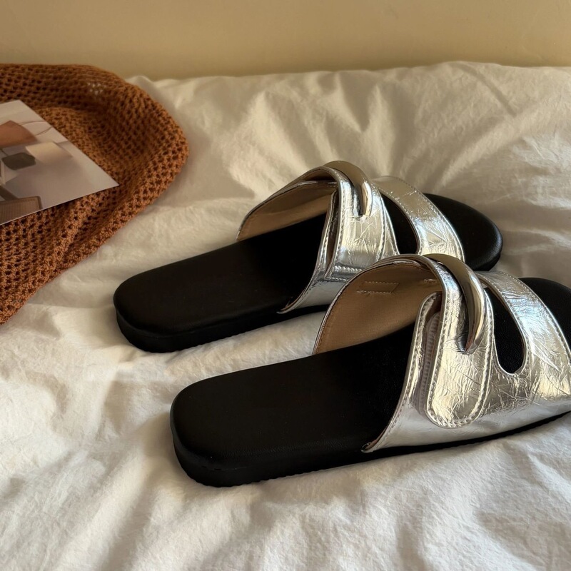 Genfecor Soft-Soled Slippers for Women, Summer Flat-Soled Fairy-Style Slippers That Can Be Worn with Skirts, Non-Slip Slippers