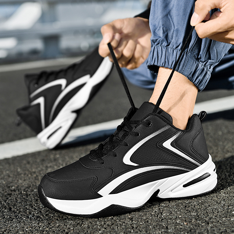 Men's Sports Shoes 2026 Autumn New Leather Trendy Shoes Korean Style Export Extra Large Size 50 Cross-Border Popular Men's Shoes Men's Sports Shoes 2026 Autumn New Leather Trendy Shoes Korean Style Export Extra Large Size 50 Cross-Border Popular Men's Shoes