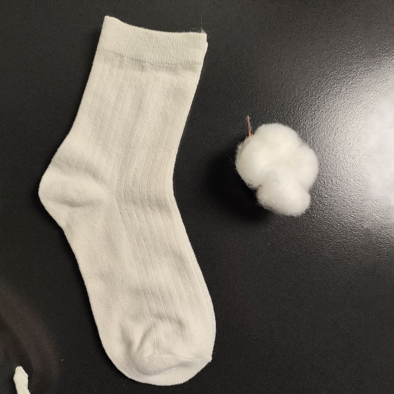 Oso media pantorrilla calcetines para niñas ins moda japonés lindo primavera y verano calcetines de algodón medias Corea del Sur verano Delgado calcetines blancos