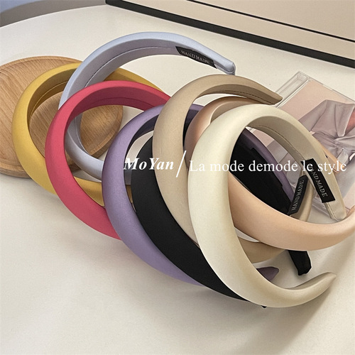 French retro temperament, high-end satin sponge headband, female going out headband, pressed hairpin, simple and versatile hair accessory