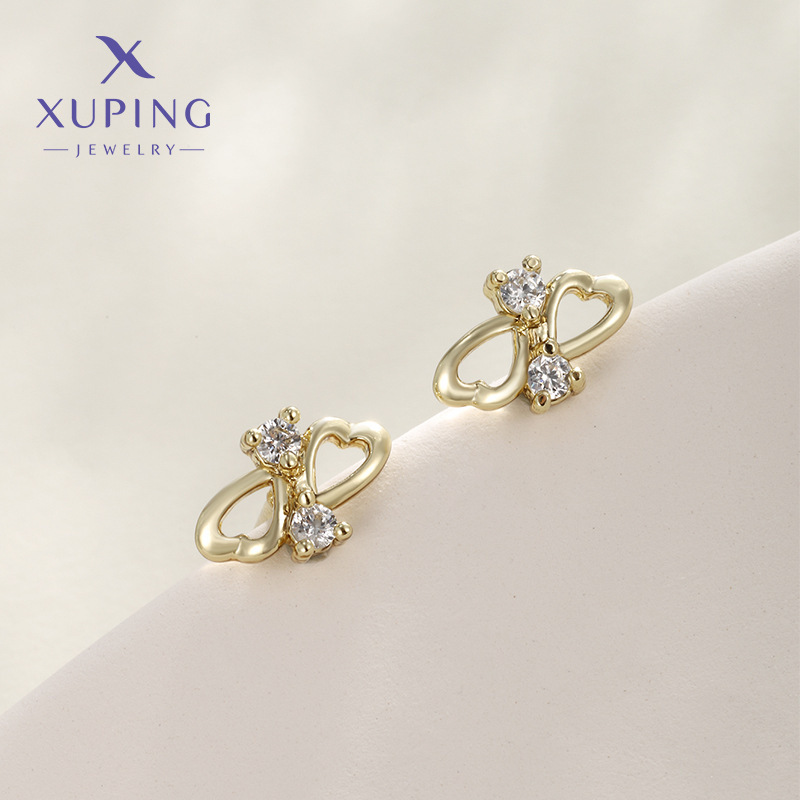 14K color Xuping joyería geometría estrella de amor auriculares de zircón ligero de lujo nicho sensación de mujer