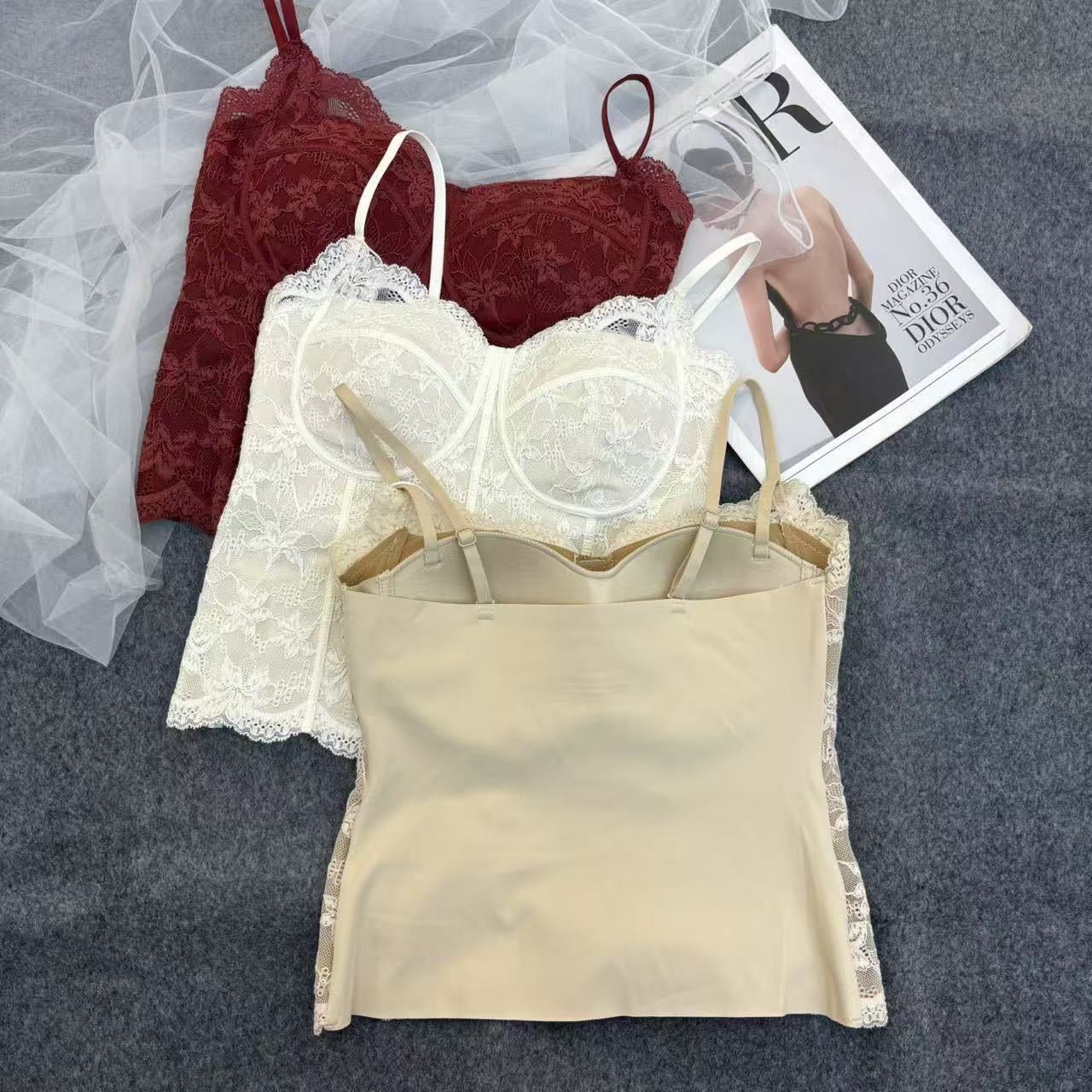 2026 New Korean Style Lace Ice Silk Underwear Vest, Mid-Length with Fixed Chest Pads, No Need to Wear a Bra