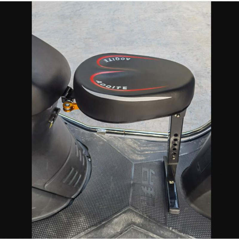 Asiento de coche eléctrico para niños delantero plegable de batería scooter para niños pequeños seguridad para bebés pequeños universales image 7