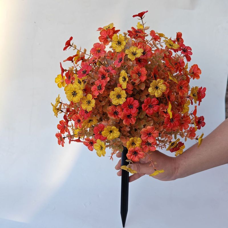 国境を越えた売れ筋の造花、紫のグラウンドプラグ、ガーデンデコレーション、ユーカリ造花、装飾用模擬緑植物|undefined