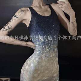 新款高级感专业竞速三角连体泳衣女士 显瘦遮肉露背超仙性感ins风