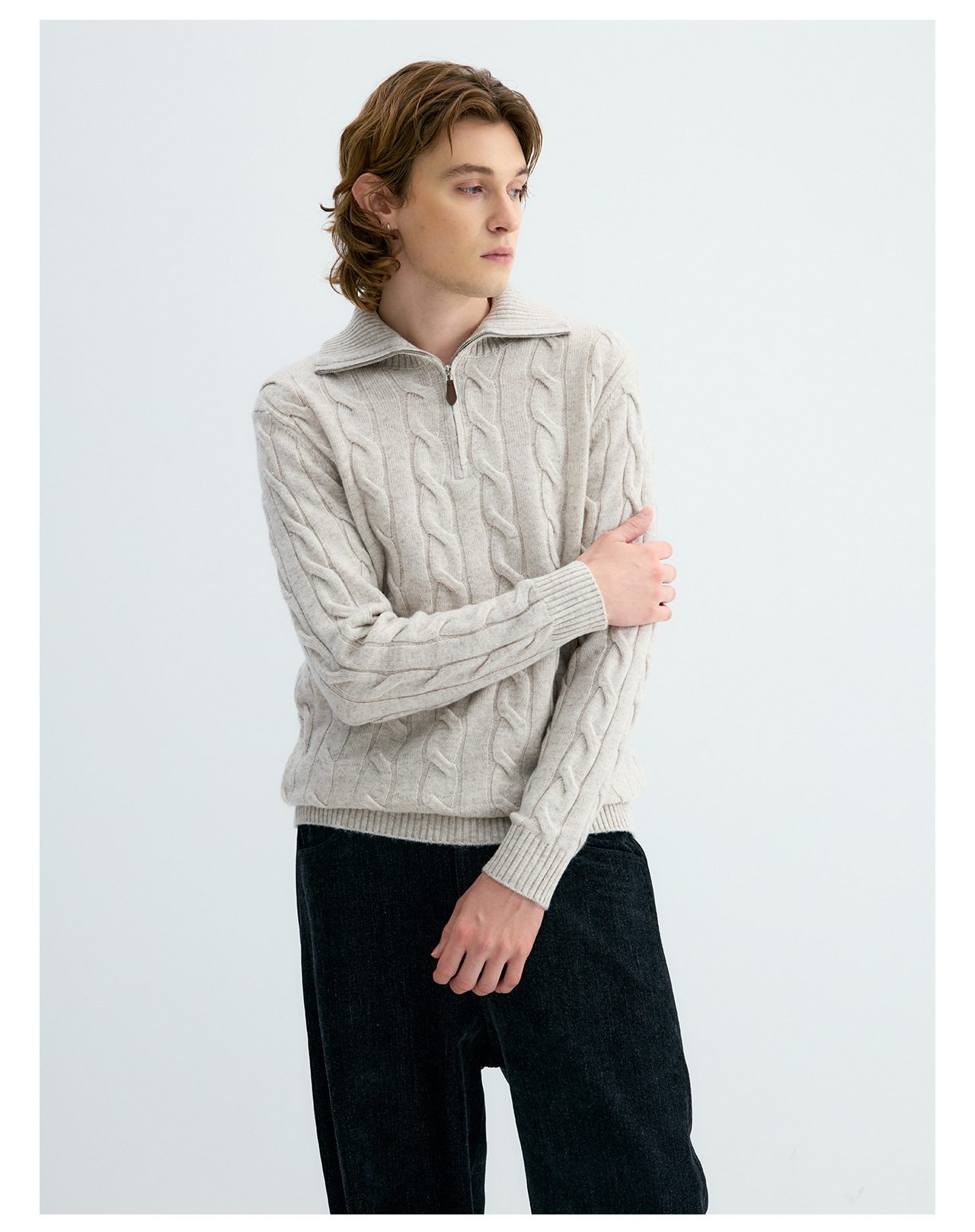 UNF 530g Cable-Knit Half-Zip Polo Sweater