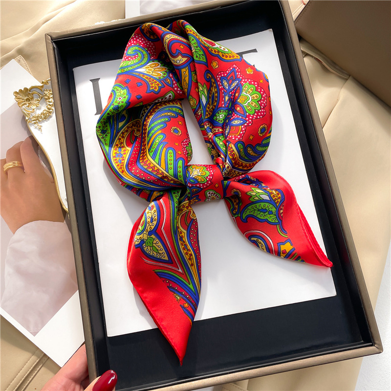 Foulard paisley da donna, elegante sciarpa quadrata_voghion.com