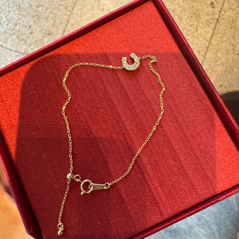 Affordable Alternative to Jewelry: Delicate and Compact U-Shaped Bracelet with Dazzling Diamonds, Japanese-Style Agate, Popular on Live Broadcasts