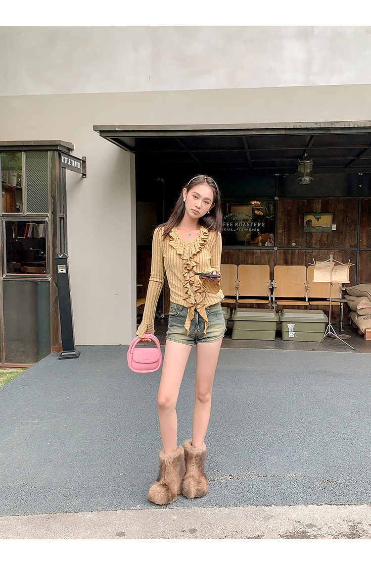 Boot nữ cổ cao lông thỏ dày dặn, đế dày, phong cách cá tính — Ống ngắn lót đơn chi tiết 25