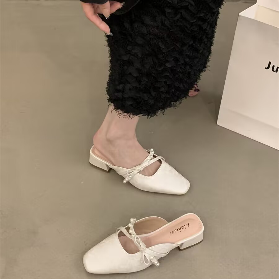 2026 zapatillas de perlas francesas para mujeres nuevas zapatillas de verano con zapatillas de falda para usar sandalias de hadas image 2