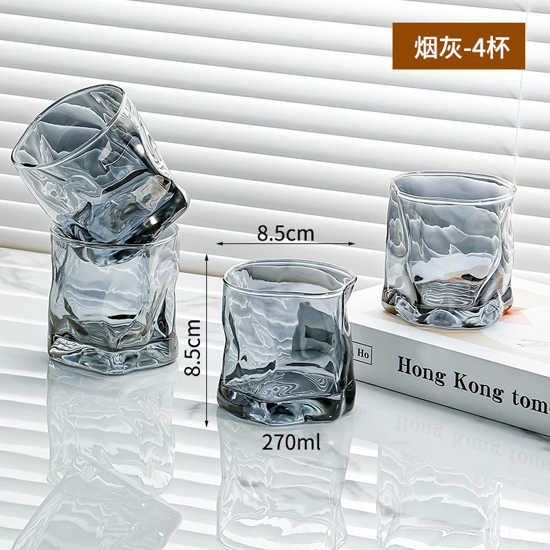 軽くて豪華なコップのセットの家庭用のお茶の杯の客間は水のコップのグラスのセットの高級な家庭の接客用を飲みます。|undefined