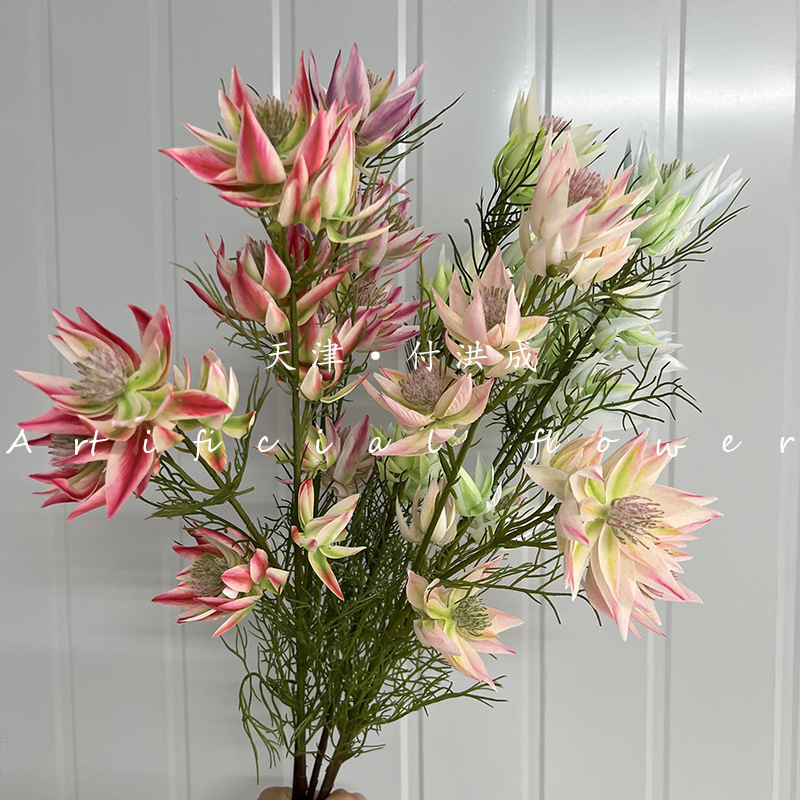 Simulation high quality South Africa Bride Flower Fairy Flower Holding Flower Design Photography Props Space Beautiful Chen Landscape