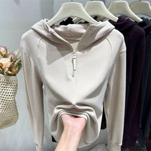 nϵ2025¿ɫ朵½qBñlŮﶬOӋдñ