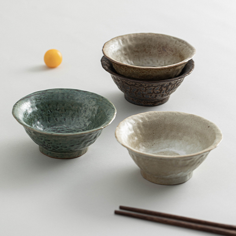 Vintage rustic ceramic deep bowl with wabi-sabi style kiln glaze, ramen soup bowl, creative everyday tableware, rustic ceramic rice bowl Vintage rustic ceramic deep bowl with wabi-sabi style kiln glaze, ramen soup bowl, creative everyday tableware, rustic ceramic rice bowl