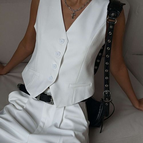 Cross-border vest and vest suit Europe and America  spring and summer V-neck single-breasted vest + straight suit shorts suit