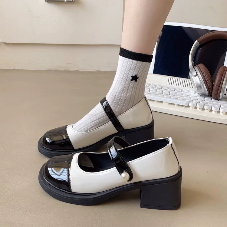 Французские ретро-туфли Мэри Джейн для женщин, новая модель весны 2025 года, туфли на массивном каблуке с ремешком на щиколотке, модные кожаные туфли.