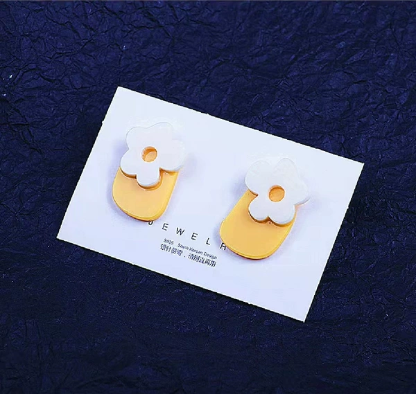 Yellow earrings, flowered