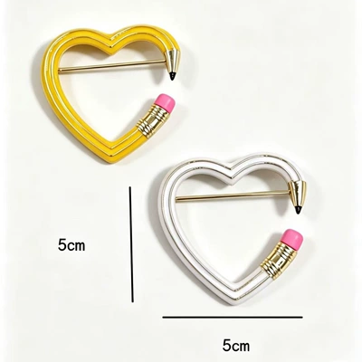Yaxa sancaqları: pencil brooch, fun hollow-out